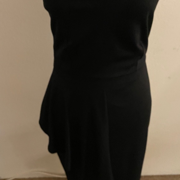 Bar lll  BodyCon Peplum detail Dress - Picture 2 of 12